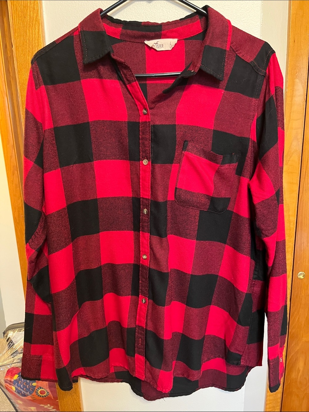 Hollister Red & Black Buffalo Plaid Button-Down Shirt